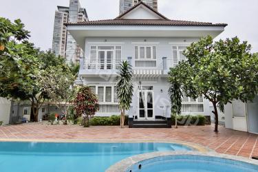 Nice 4 Rooms Villa in Thao Dien Area