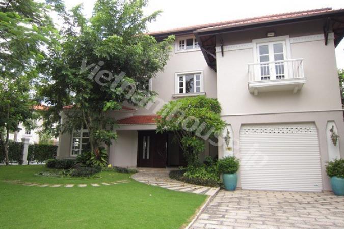 Nice Villa With Modern Style In Dist 2