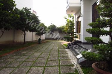 NIce Villa With 3 Bedrooms at Thao Dien Dist 2