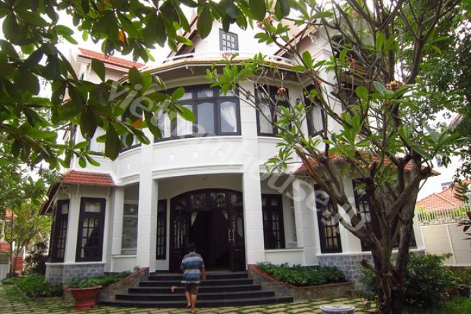 Nice Villa In Center Of Thao Dien