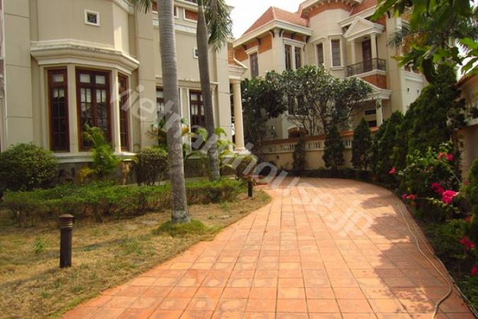 Villa At Thao Dien For Rent