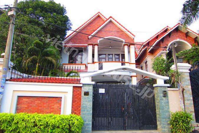Villa for rent in Thao Dien area