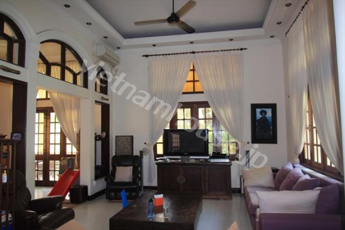 Nice villa with private pool and garden in Thao Dien