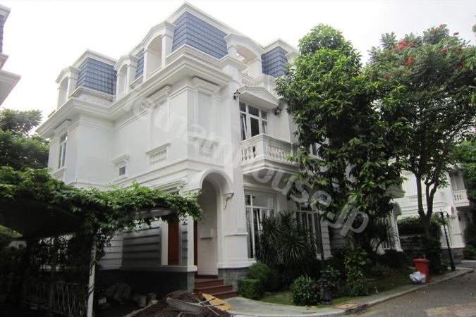Spacious villa with private pool and gym in Thao Dien