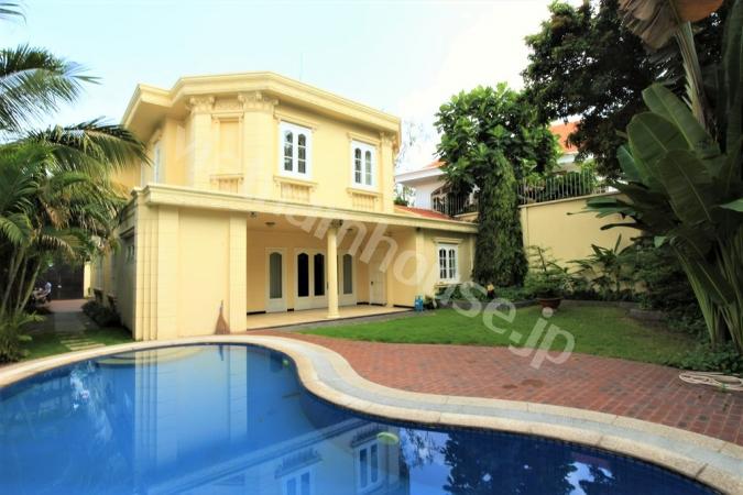 Enjoy beautiful pool and garden at nice villa in Thao Dien District 2
