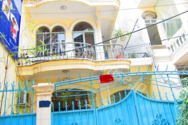 Good house in Le Thanh Ton area
