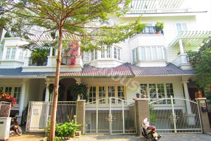 Beautiful House in Sai Gon Pearl