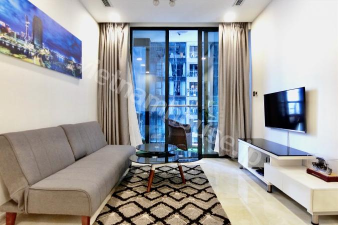 Introduce one-bedroom condominium with resort style