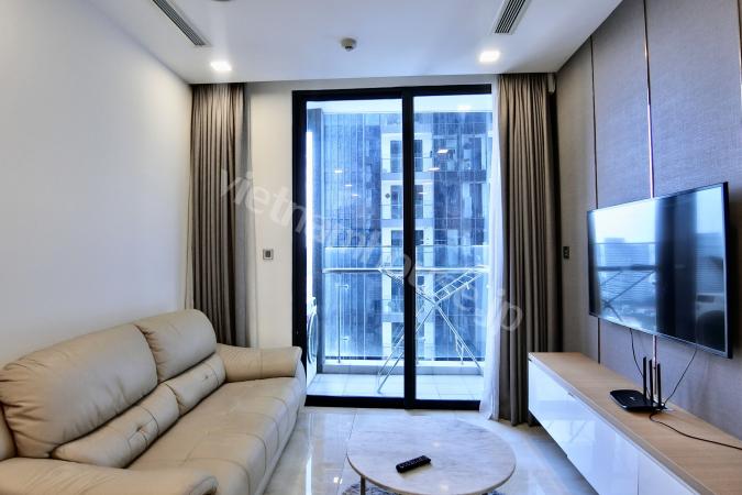 Vinhomes Golden River : Hotel style! 1 bedroom for rent