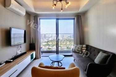 Luxurious 2 bedroom apartment capturing panoramic views