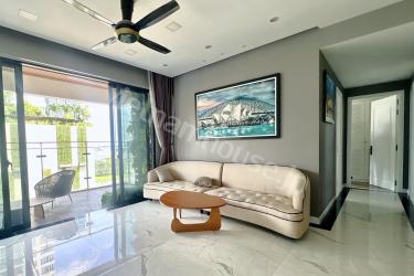 Luxurious modern 3-bedroom apartment with optimal functionality at Estella Heights