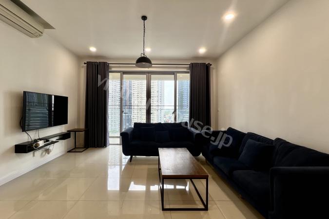 広々とした3ベッドルーム、ユニークなメトロビュー付きエステラハイツアパートメント