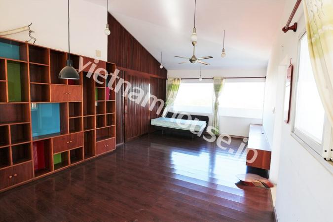 Spacious one bedroom with wooden furniture in Thao Dien