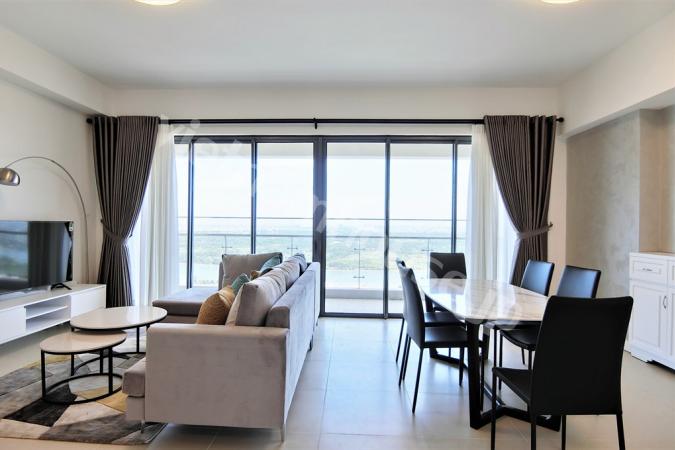 Greeted with the spacious living room in Gateway Thao Dien