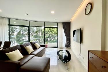 Spacious 2-bedroom apartment with refreshing green view at City Garden