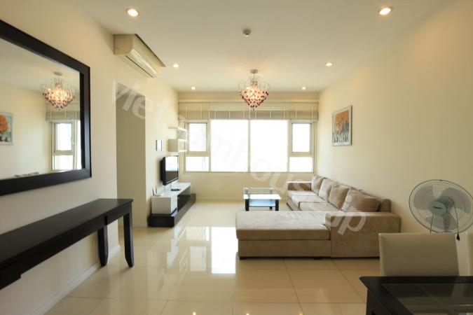 Comfortable space with a view of city at Sai Gon Pearl, Binh Thanh.