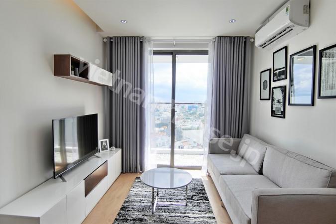 Căn hộ mới cho thuê tầng cao, tầm nhìn đẹp với ban công lớn tại Kingston Residence quận Phú Nhuận
