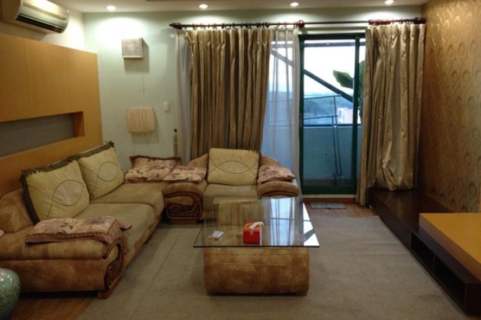 A Quiet Serviced Apartment In Dist 1