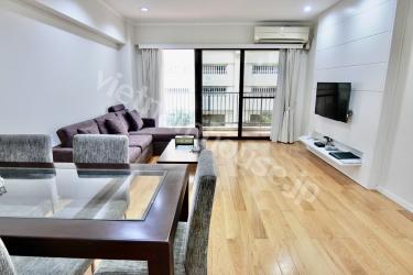 Luxury three bedroom apartment with Japanese Town nearby