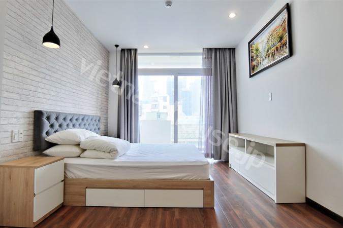 Great design for spacious serviced studio near Ben Thanh market, Dictrict 1.