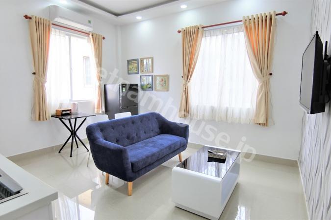Two bedrooms in serviced apartment near Le Thanh Ton area (crazy owner)