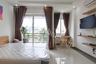 Quiet and friendly with nature apartment in district 2