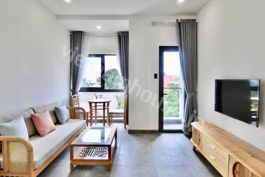Stylish serviced apartment for 1-2 people