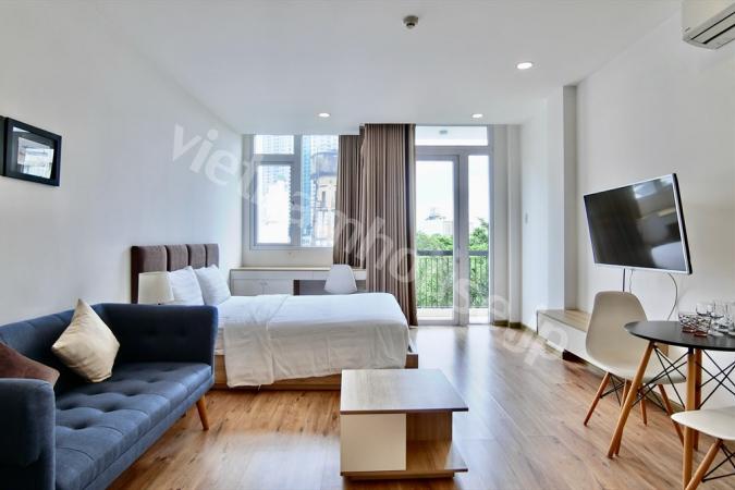 Luxury studio with light and cool balcony in Binh Thanh.