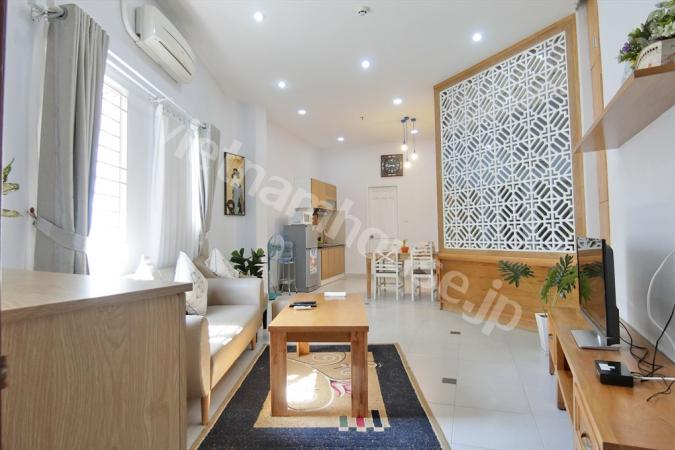 Spacious 1 bedroom right in center Binh Thanh District.